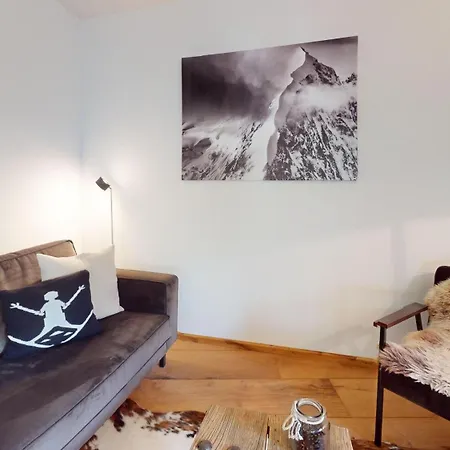 Abitaziun Cravunera 27 -